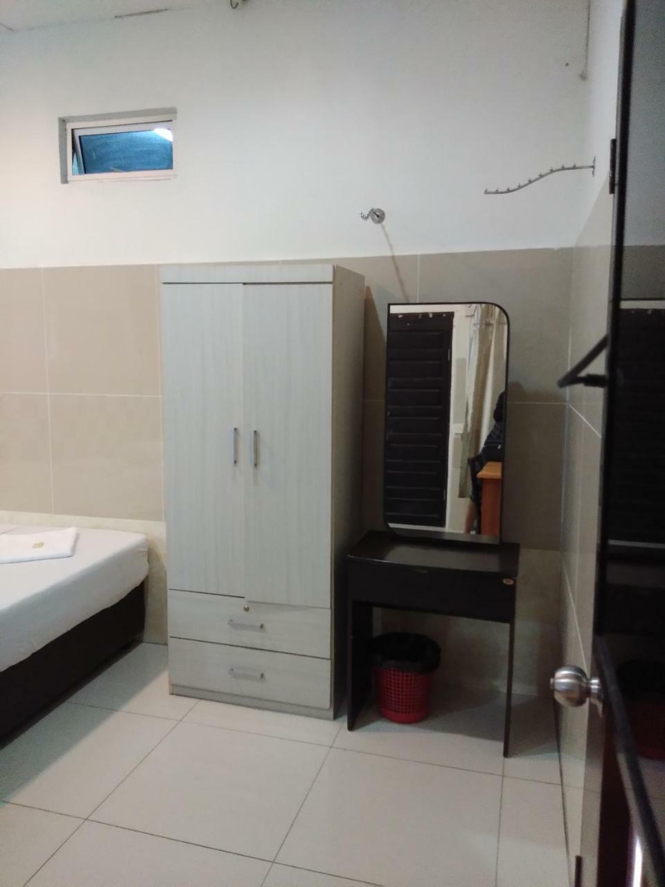 Jj Home2Stay Мири Екстериор снимка