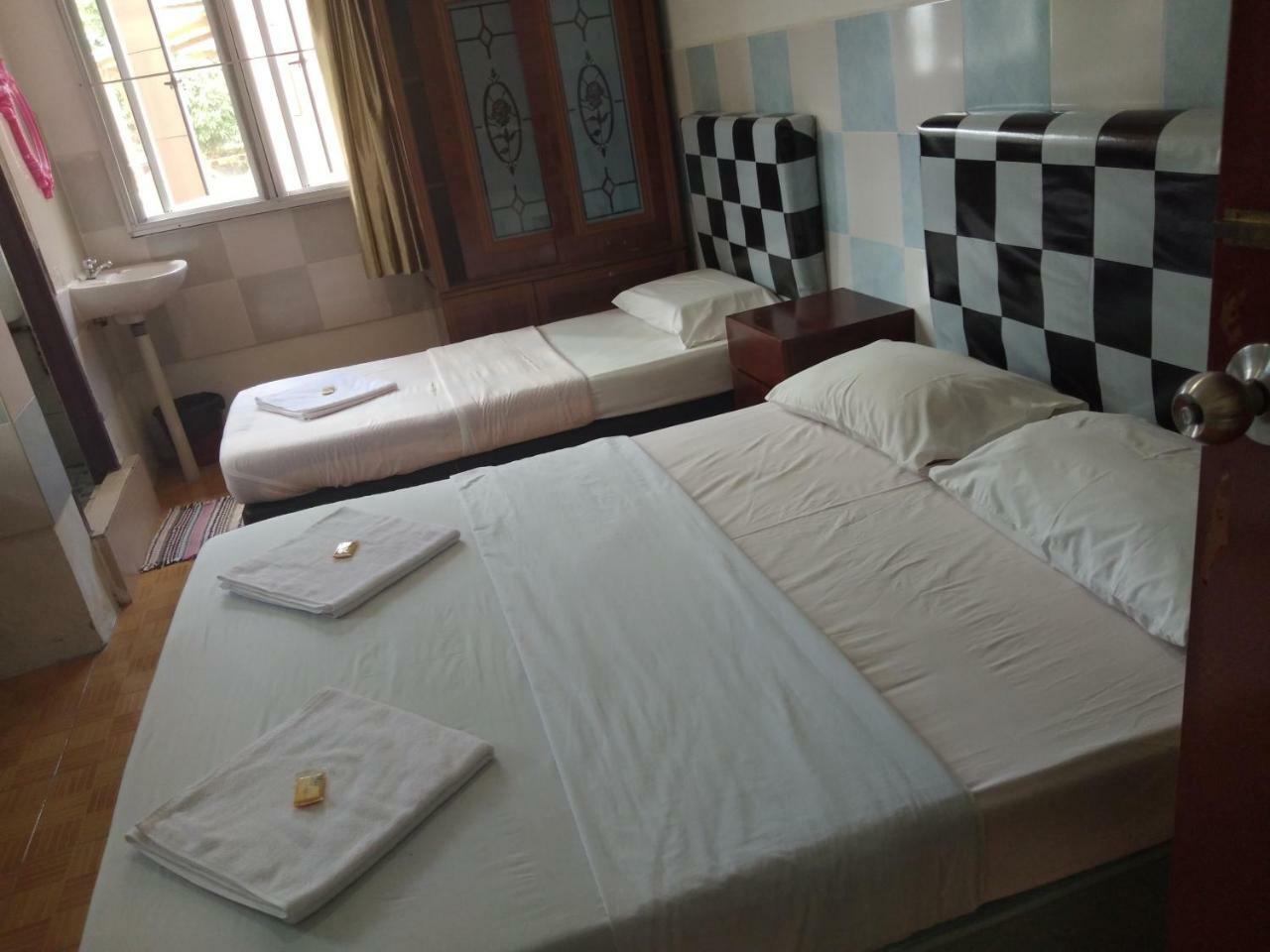 Jj Home2Stay Мири Екстериор снимка